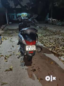 Olx barasat hot sale scooty