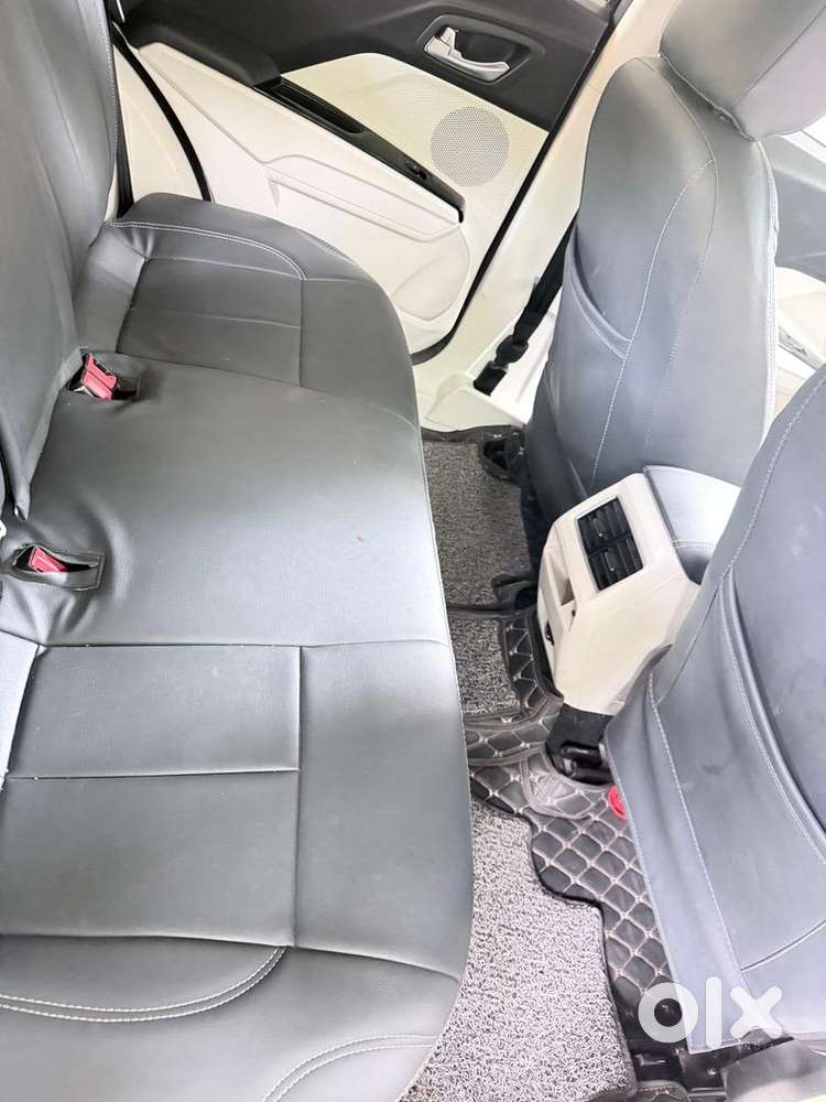 Mahindra Car 2024 Condition Good