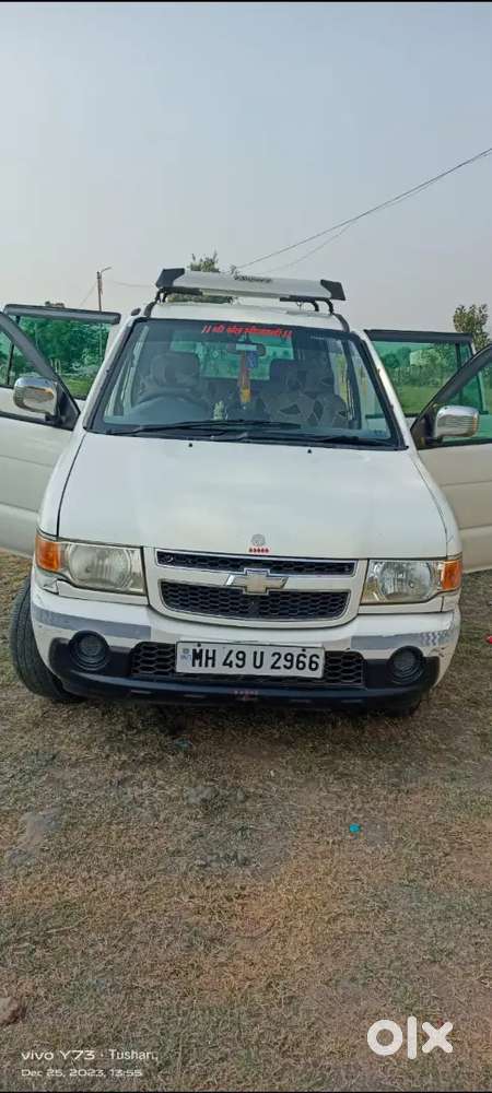 Chevrolet Tavera Neo 2015