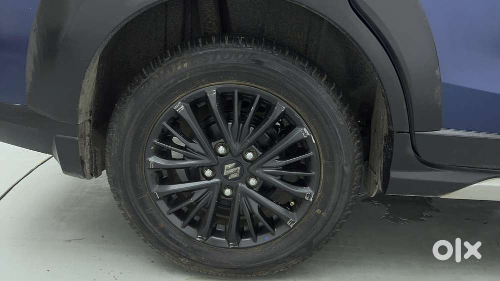 Maruti Suzuki Xl6 1.5 Alpha Mt, 2019, Petrol