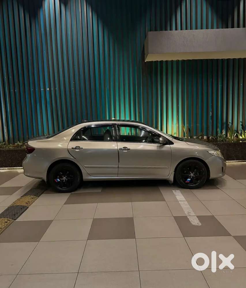 Toyota Corolla Altis 2009 75000 Km
