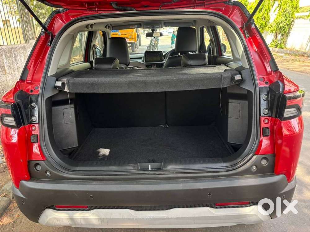 Maruti Suzuki Brezza 1.5 Zxi At Smart Hybrid, 2022, Petrol