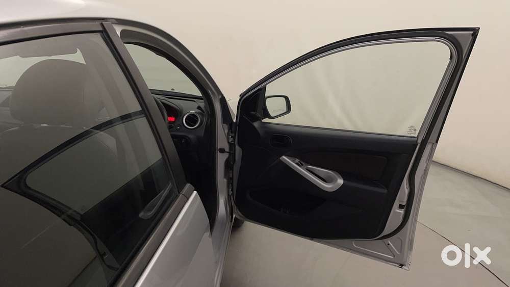 Ford Figo 2010-2012 Petrol Zxi, 2012, Petrol