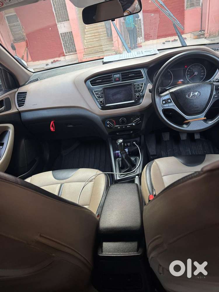 Hyundai I20 Sportz 1.2 Bs-iv, 2020, Petrol