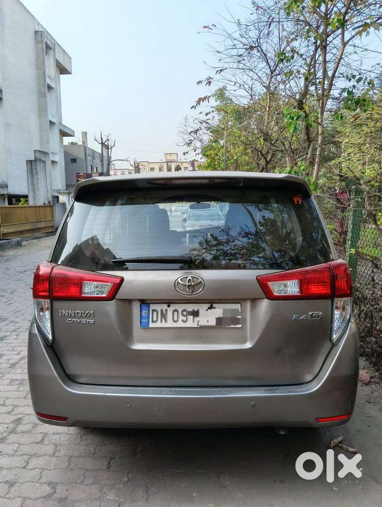 Toyota Innova Crysta 2.4 G Mt, 2017, Diesel