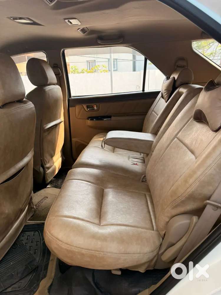 Fortuner With Driver – City & Outstation Booking
Travel In Comfort, Lu