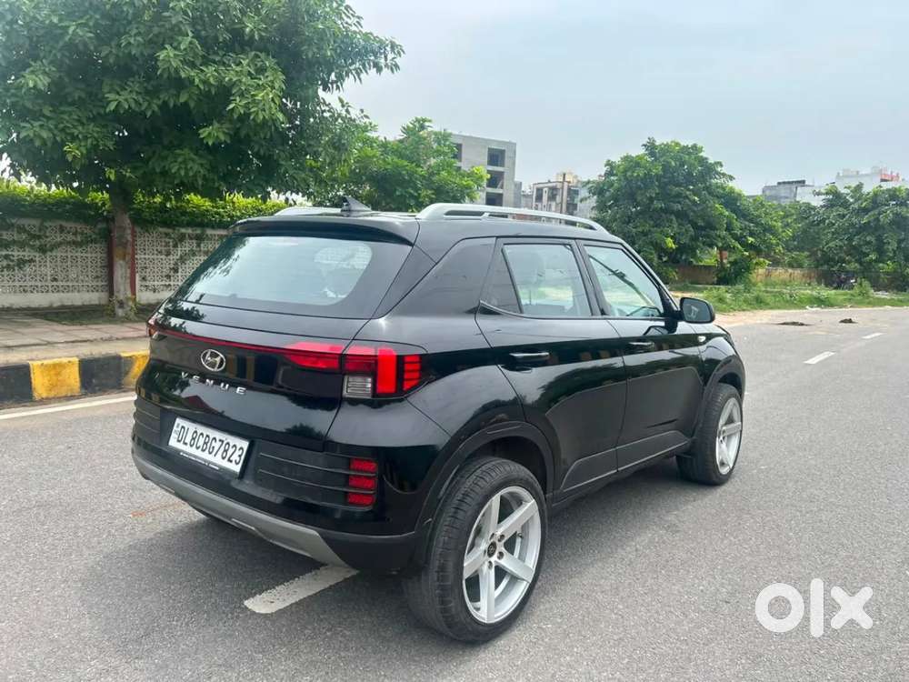 Hyundai Venue S 1.2 Petrol, 2024, Petrol