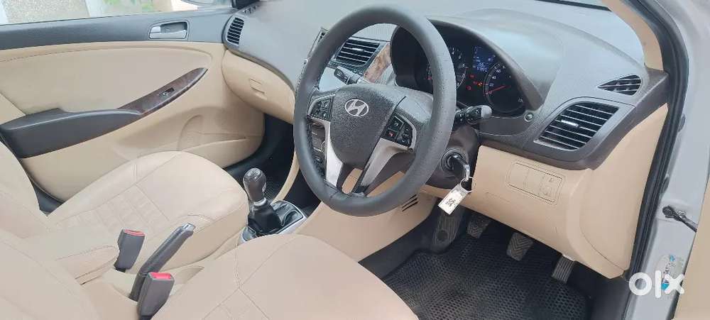 Hyundai Verna Petrol 2017 Car