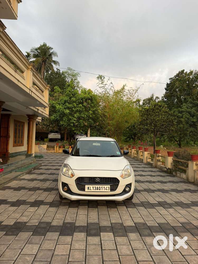 Maruti Suzuki Swift Vxi + Manual, 2019, Petrol