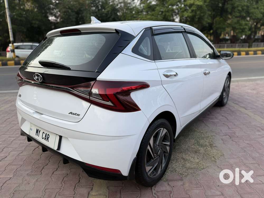Hyundai I20 Petrol Asta Option, 2023, Petrol