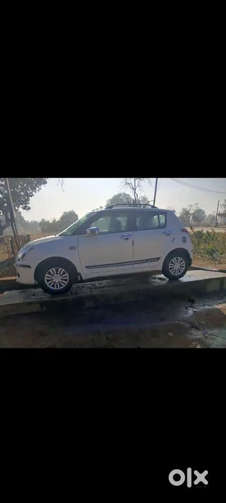 Good Condition & 2010 Madal 5 Tayar New All Dakument Ok Lcd Bek Cemara