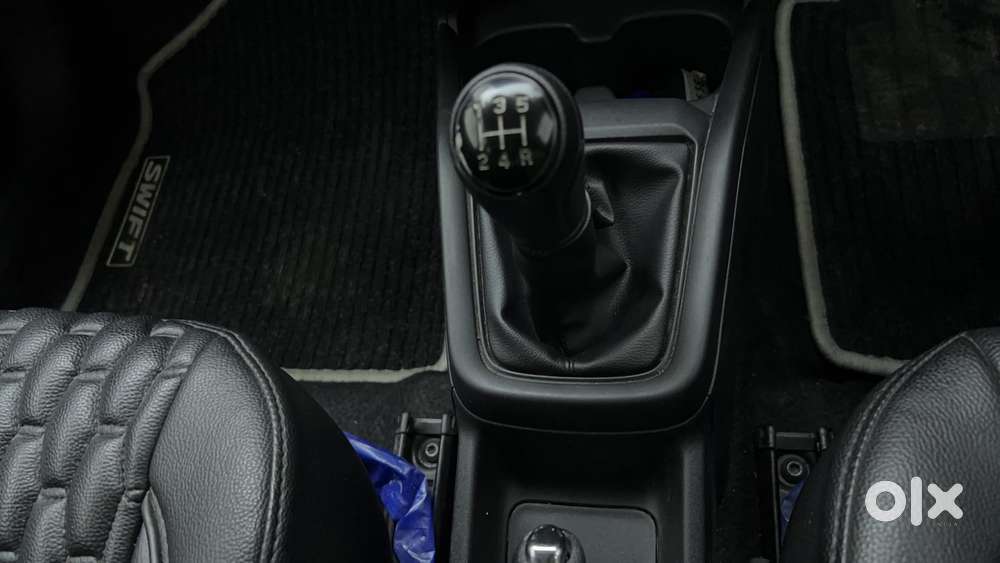 Maruti Suzuki Swift Vxi Optional, 2024, Petrol
