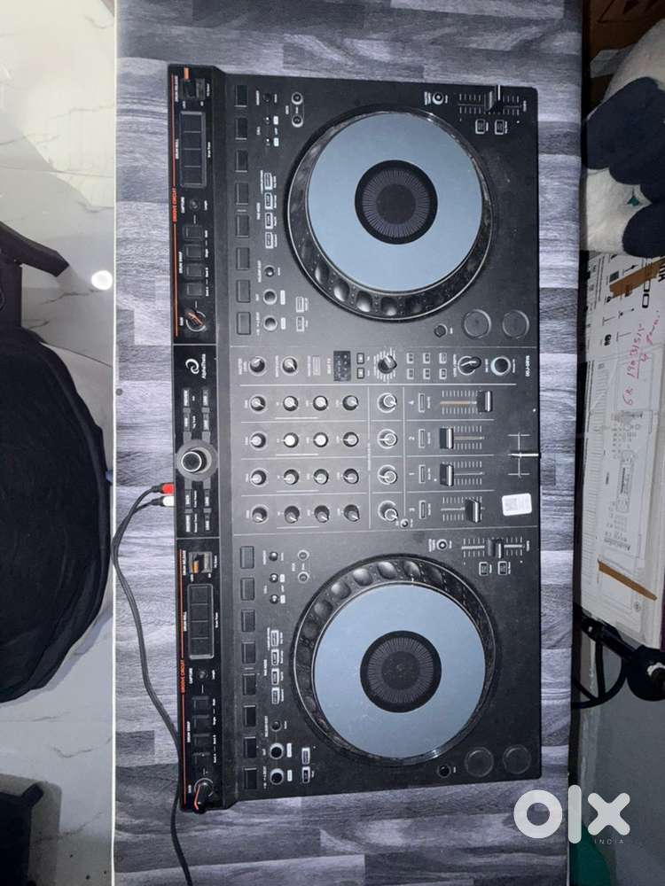 Ddj grv6 dj control