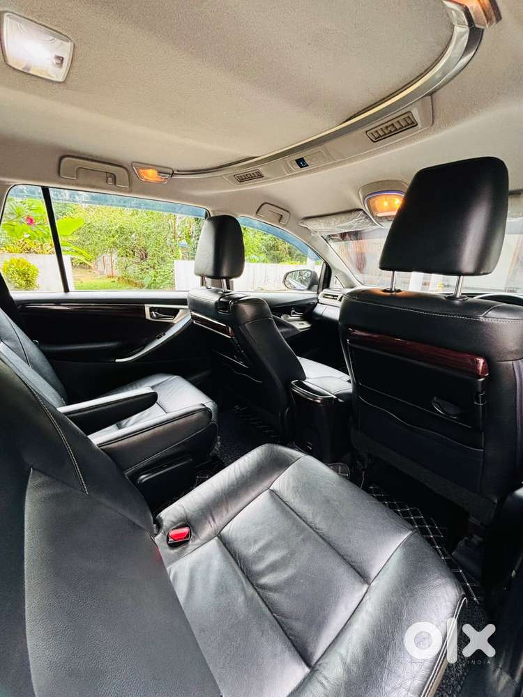 Toyota Innova Crysta 2.4 Z 7 Str, 2016, Diesel