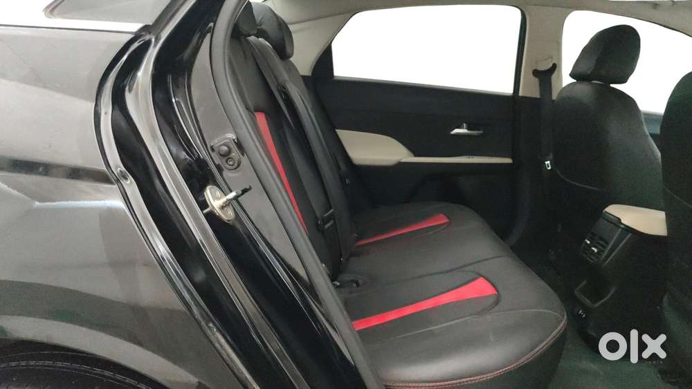 Hyundai Verna 1.5 Mpi Mt Sx (o), 2023, Petrol