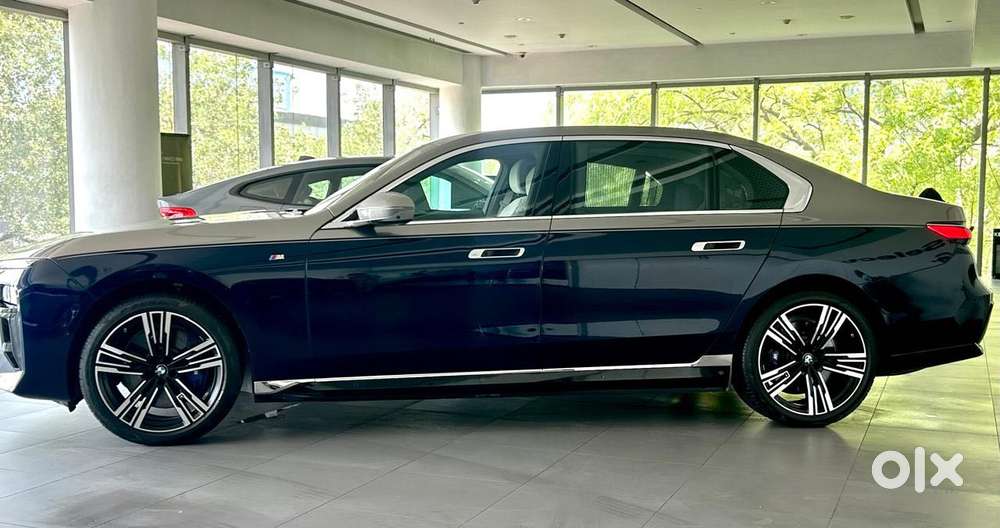 Bmw I7 M70 Xdrive, 2024, Electric