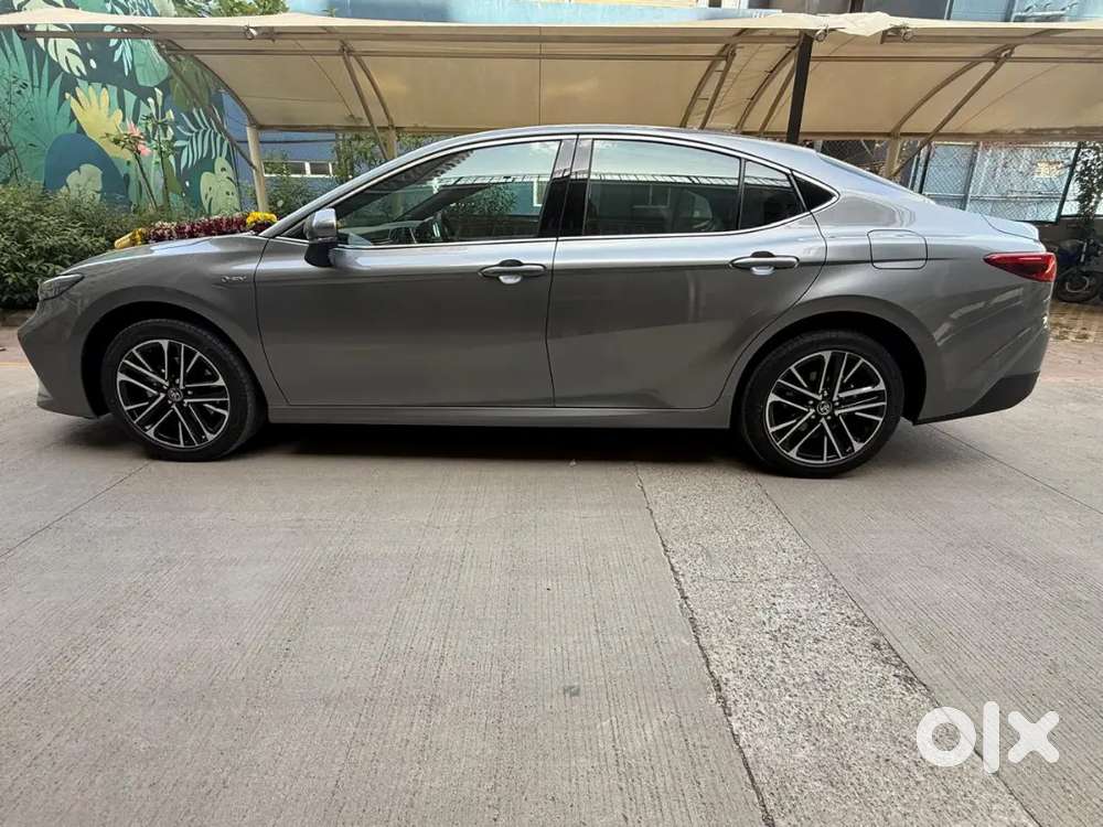 Toyota Camry 2026 Petrol 2000 Km Driven