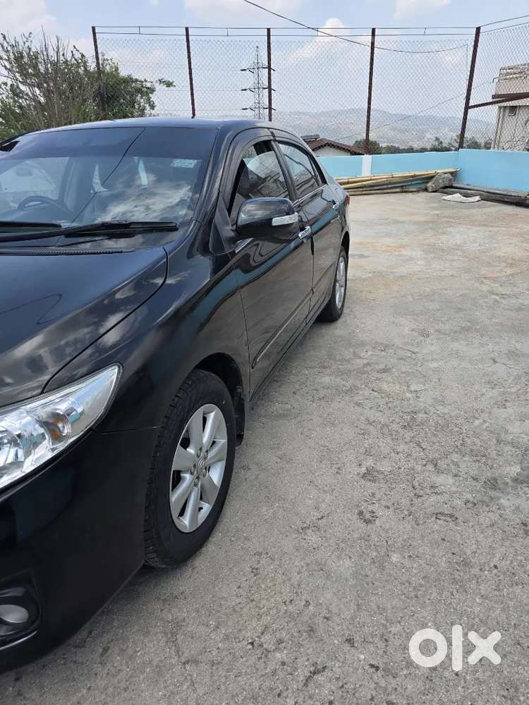 Toyota Corolla Altis Fully Black Selling Price 4.5 Lacs Negotiable