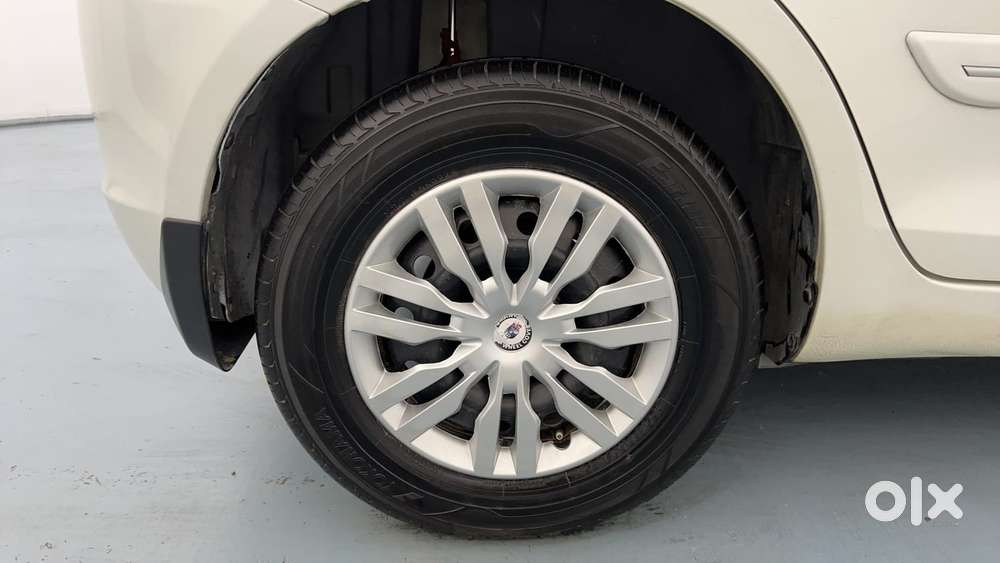 Maruti Suzuki Swift Vvt Vxi, 2015, Petrol