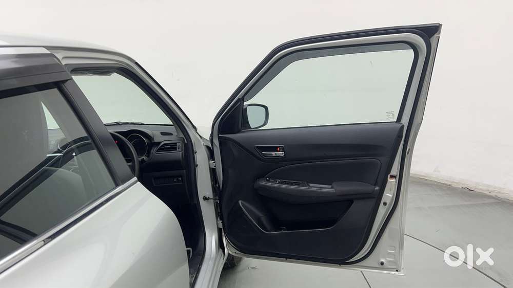 Maruti Suzuki Swift Vvt Vxi, 2022, Petrol