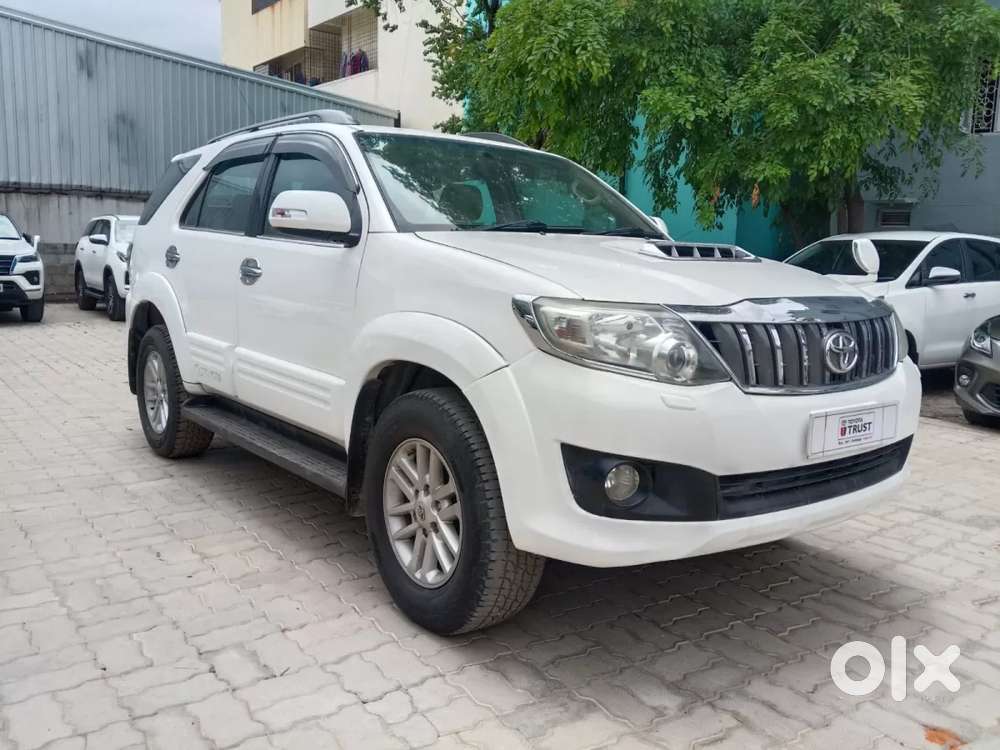 Toyota Fortuner, 2013, Diesel