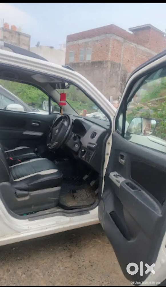 Maruti Suzuki Wagon R 2011 With Low Km