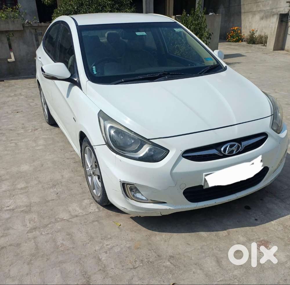 Hyundai Verna Fluidic 2012