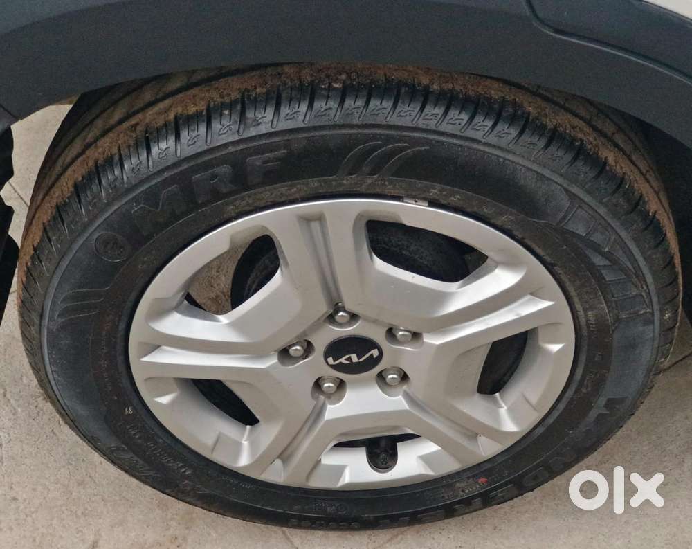 Kia Sonet, 2022, Petrol