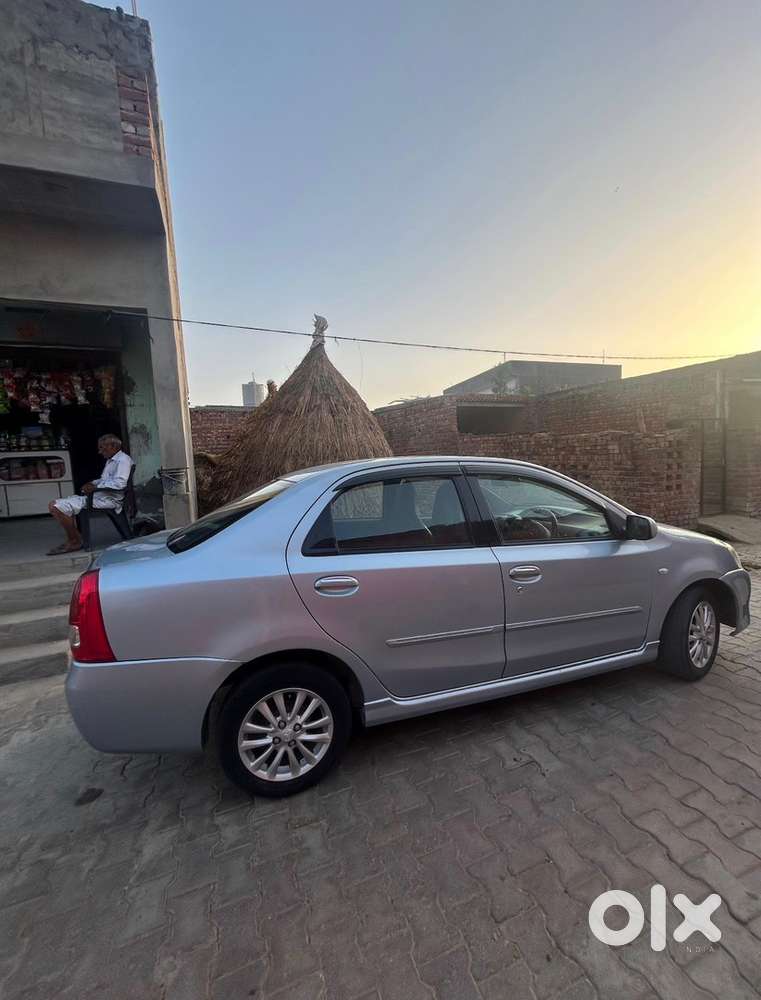 Toyota Etios Petrol 2011