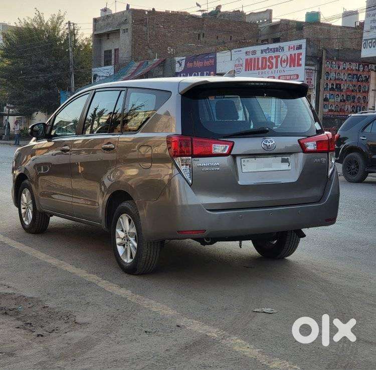 Toyota Innova Crysta 2.8 Gx At, 2018, Diesel
