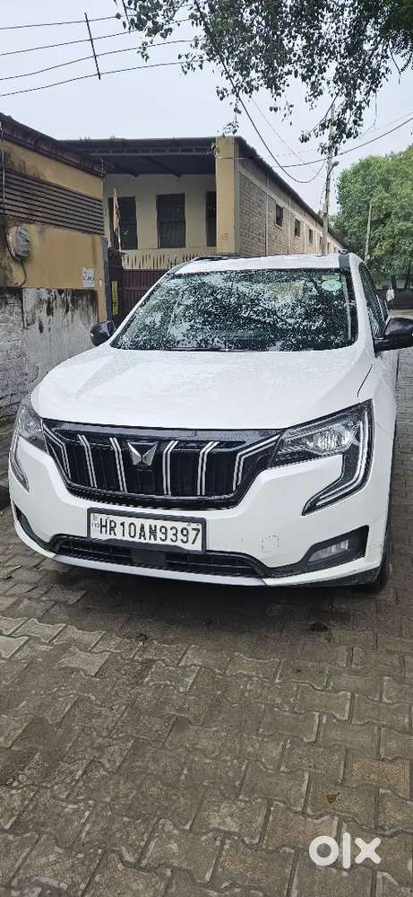 Mahindra Xuv700 Diesel At 2022