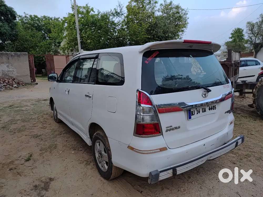 Toyota Innova 2006 Diesel 400000 Km Driven