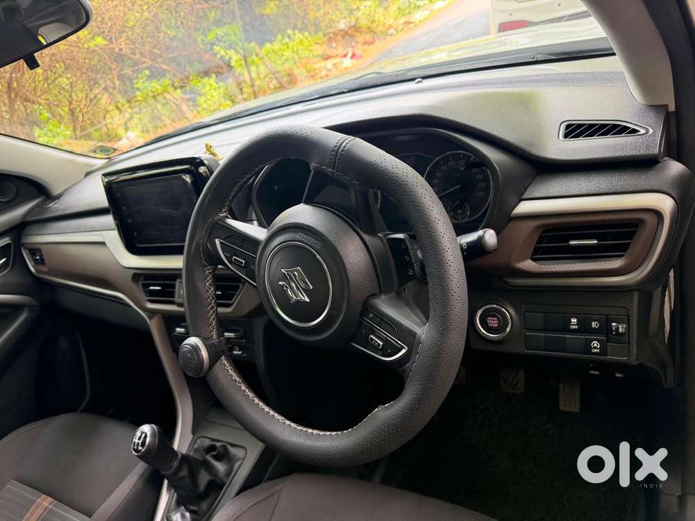 Maruti Suzuki Brezza 1.5 Zxi Smart Hybrid, 2023, Petrol