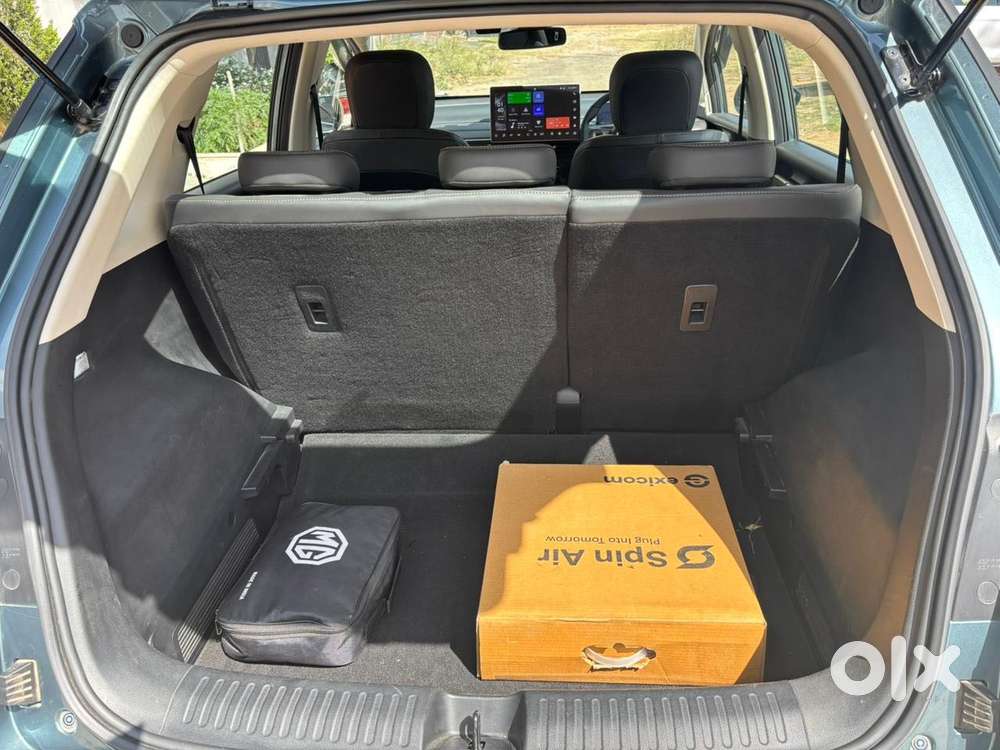 Mg Windsor Ev Essence, 2025, Electric