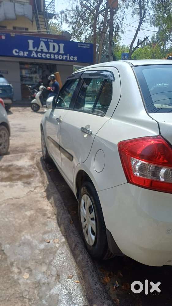 Maruti Suzuki Swift Dzire Petrol 70000 Km Driven