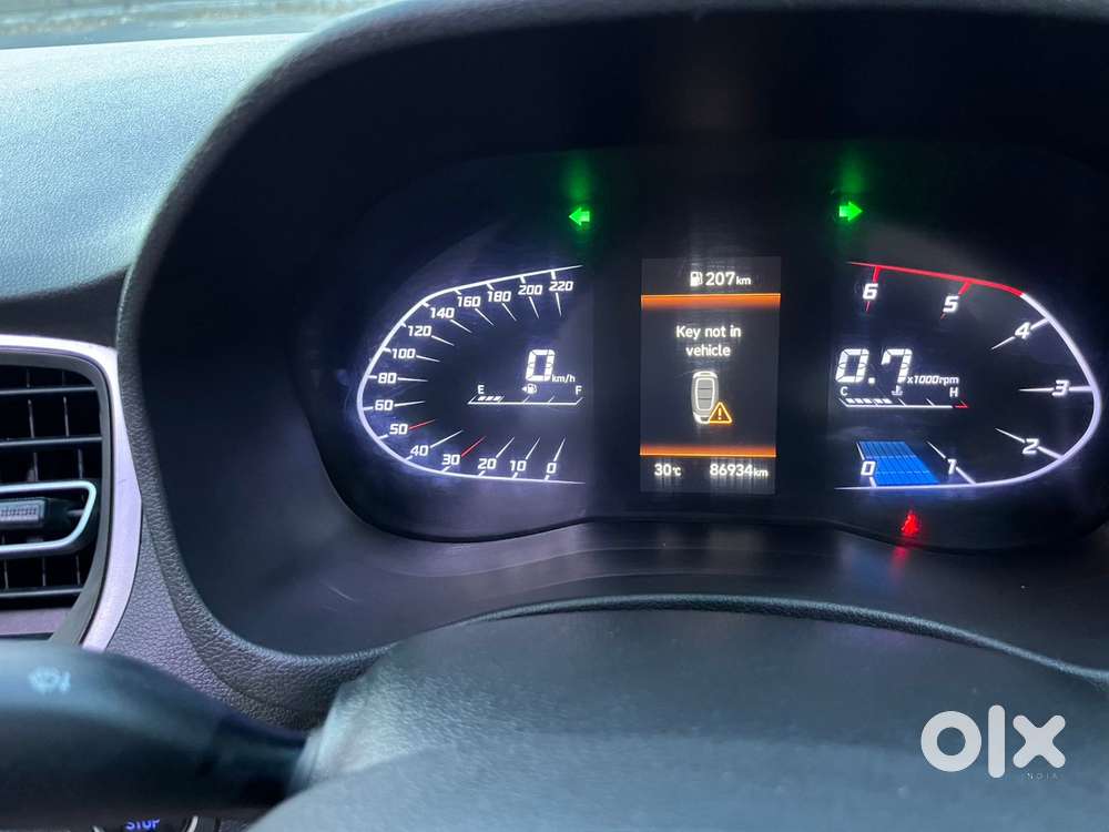 Hyundai Verna 1.5 Sx Diesel Mt, 2022, Diesel