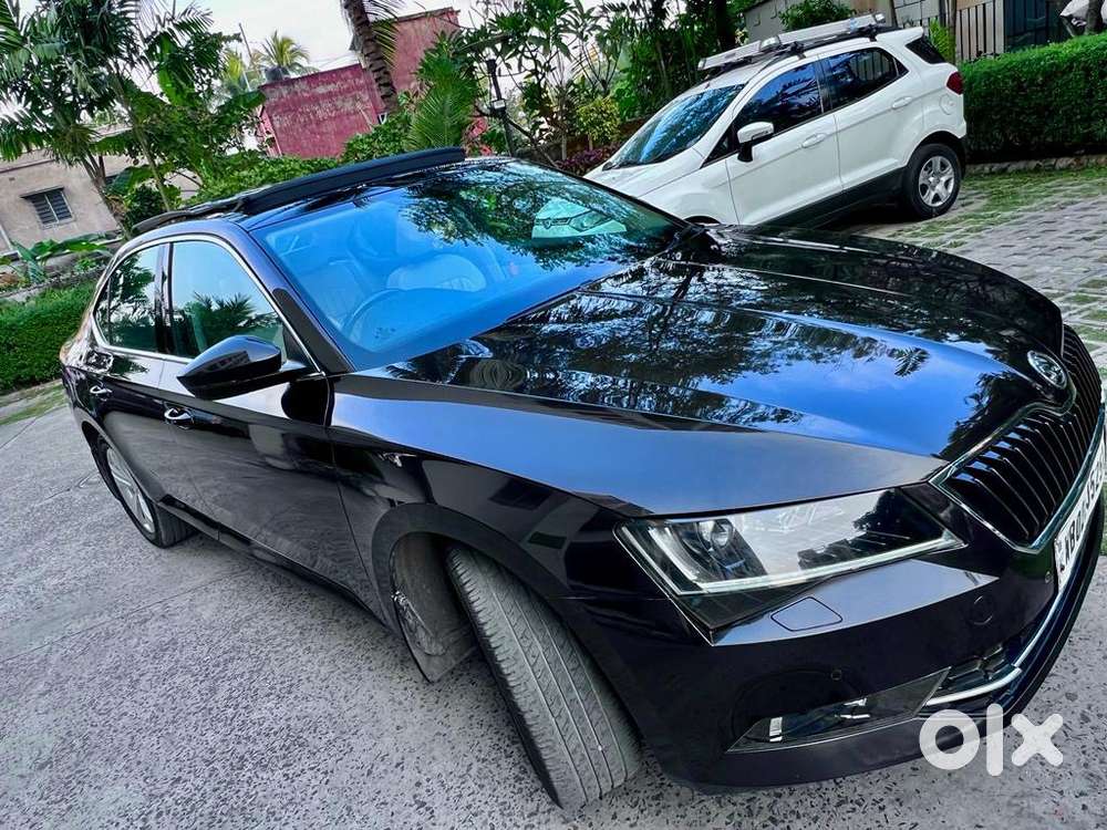 Skoda Superb Petrol Automatic 2016-2019 Pristine Condition