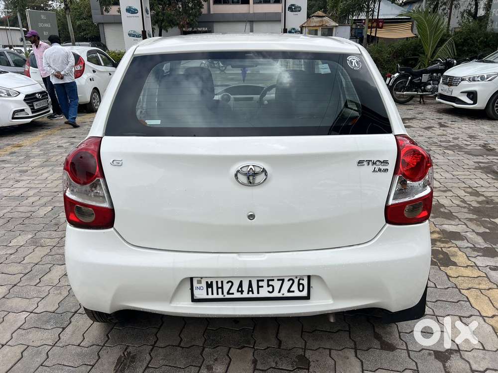 Toyota Etios Liva 1.2 G, 2016, Petrol