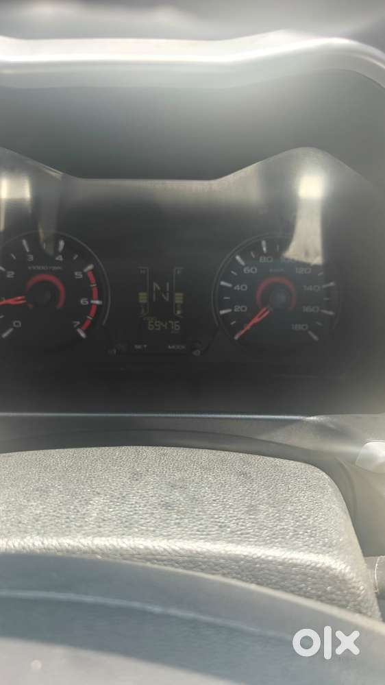 Mahindra Kuv 100 2016-2017 Mfalcon G80 K8, 2017, Petrol