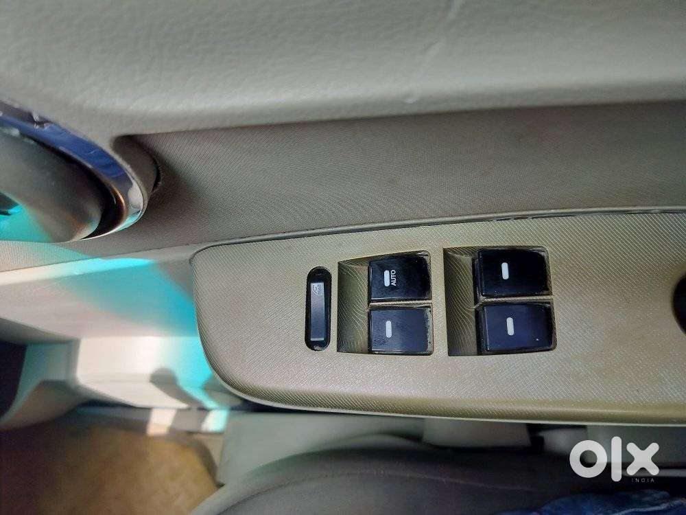 Mahindra Quanto C8, 2014, Diesel