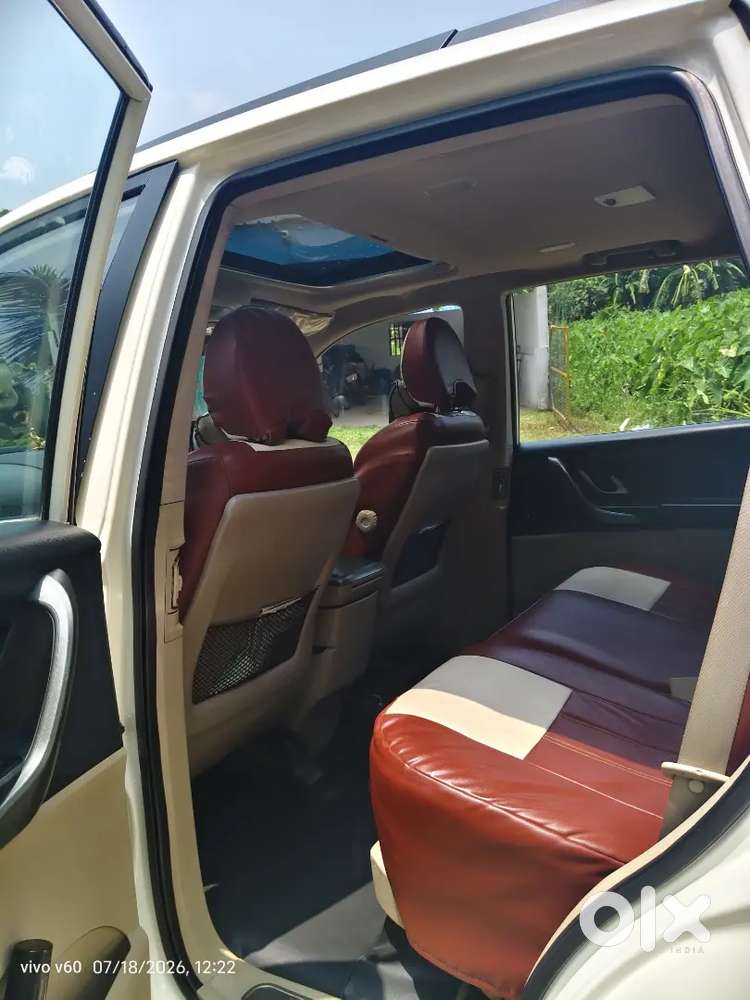 Mahindra Xuv500 2.2 W10 2019
