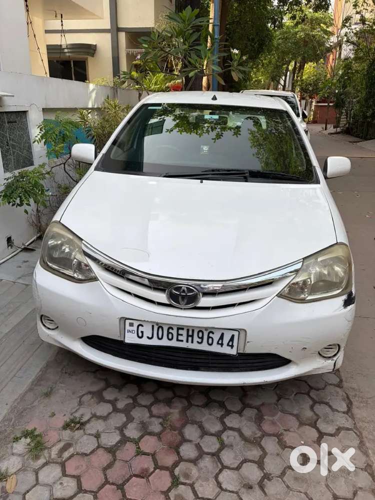 Toyota Etios 2011 Petrol Well Maintained