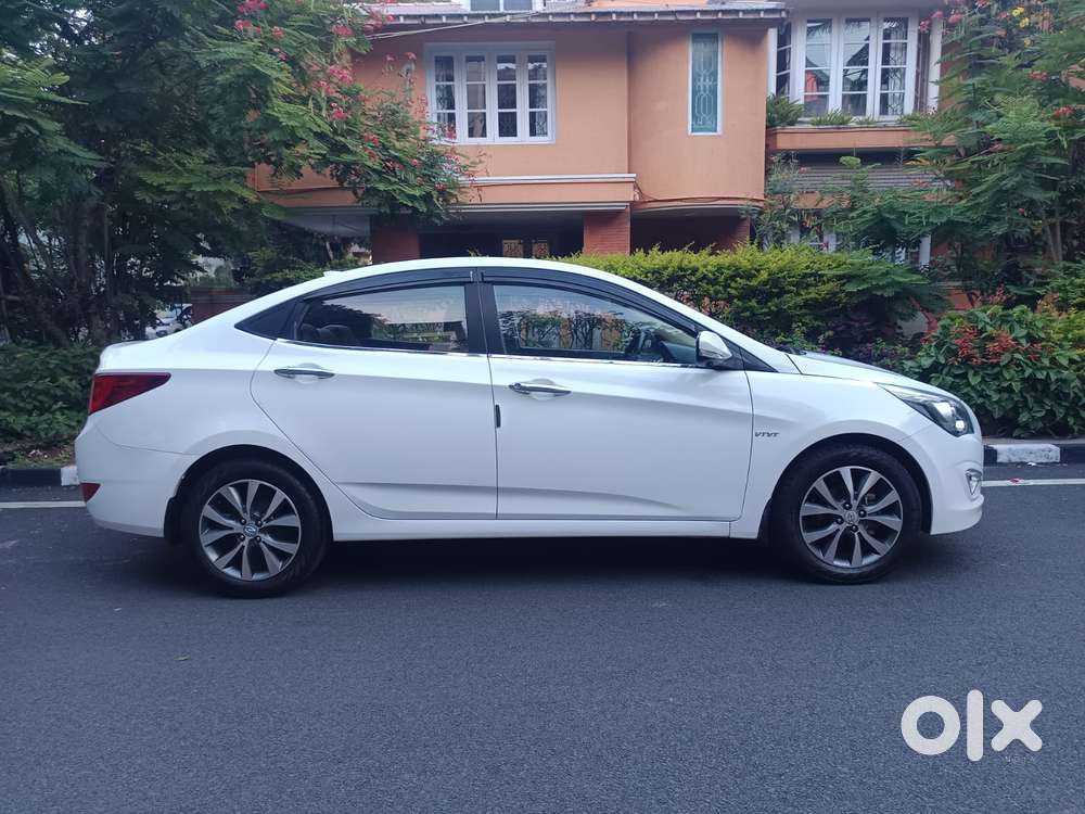 Hyundai Verna 1.6 Vtvt Sx, 2017, Petrol