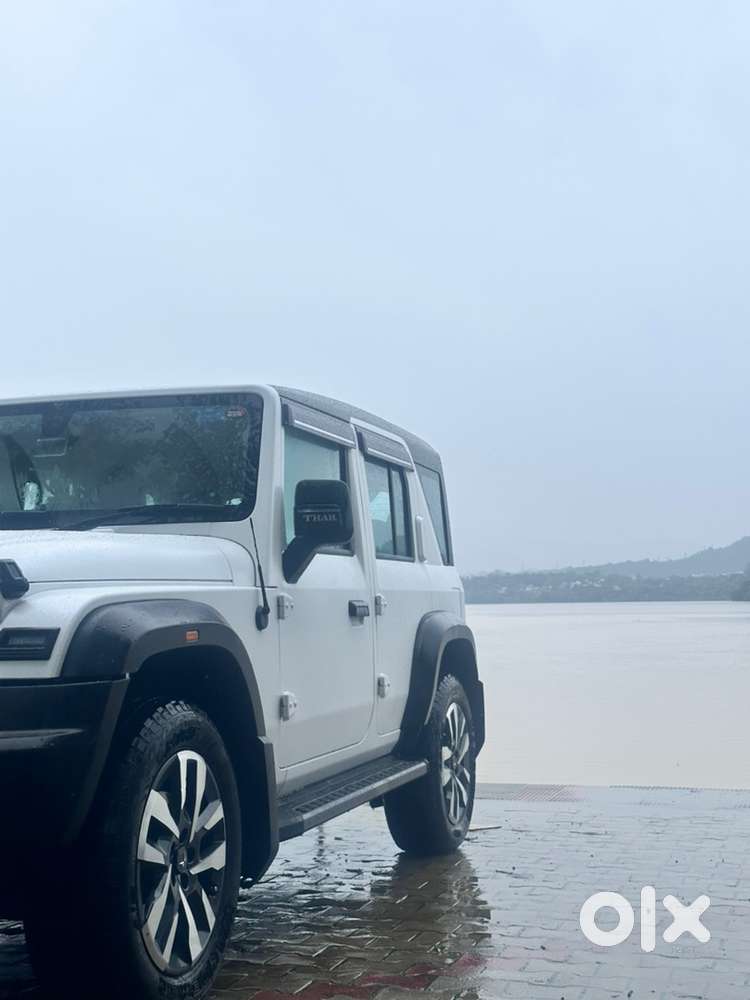 Mahindra Thar Roxx 2025
