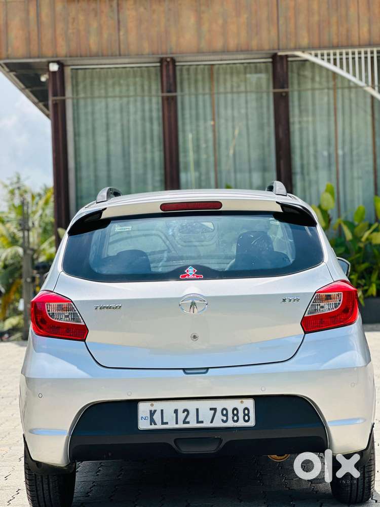 Tata Tiago 1.2 Revotron Xta, 2018, Petrol