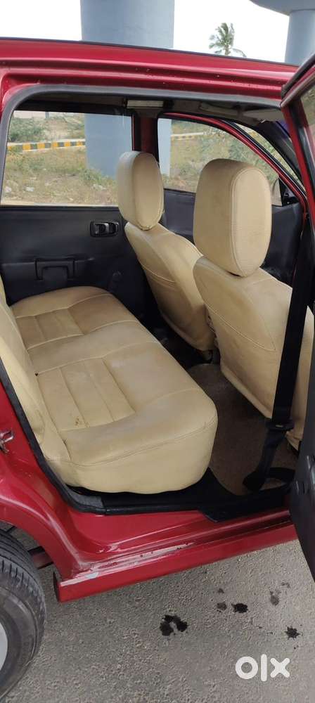 Maruti Suzuki Estilo 2000