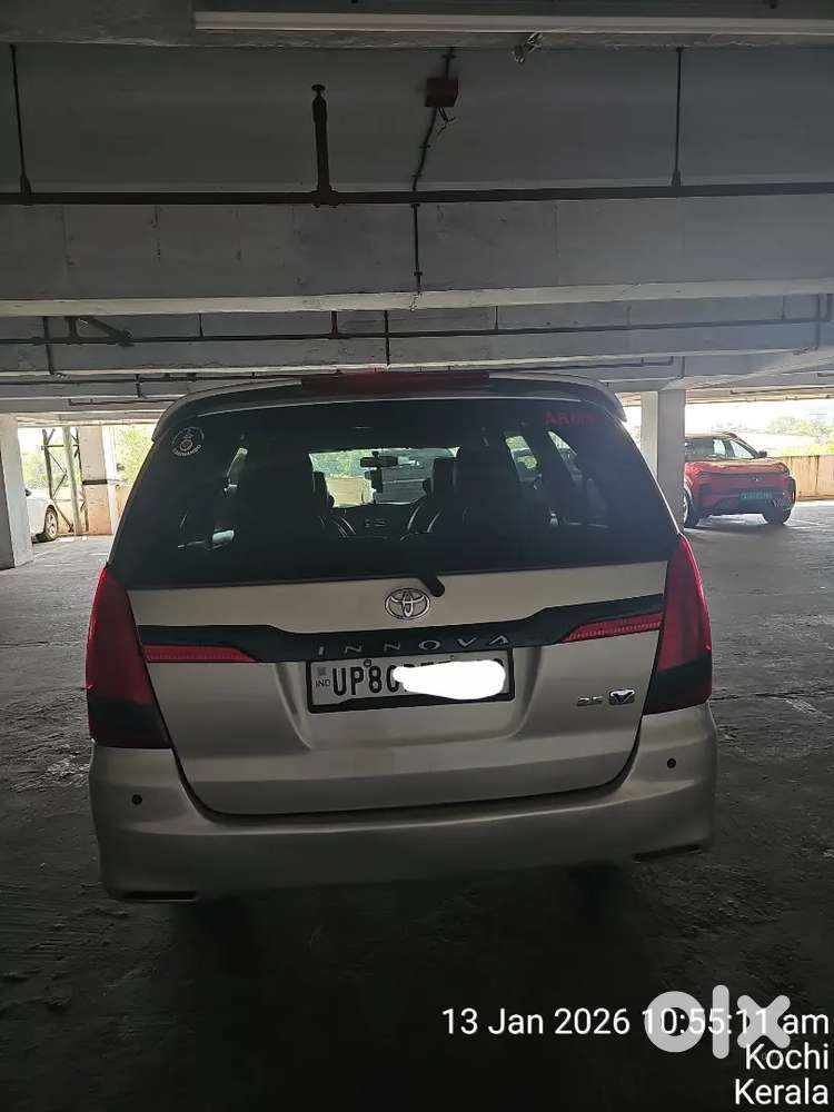 Toyota Innova (v) 2015 Model