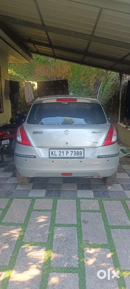 Maruti Suzuki Swift Vxi 2017
