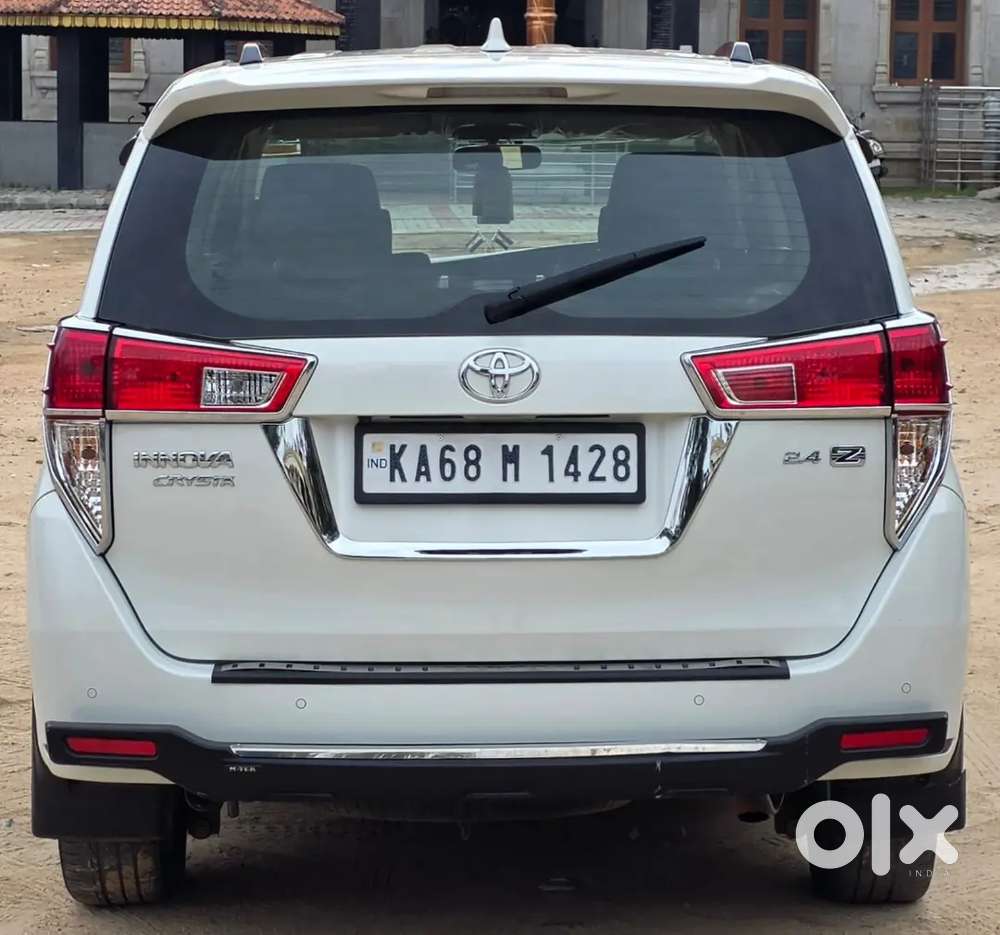 Toyota Innova Crysta 2020 Diesel 89000 Km Driven