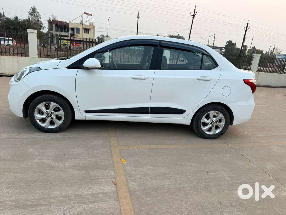 Hyundai Xcent 1.2 Vtvt Sx, 2018, Petrol